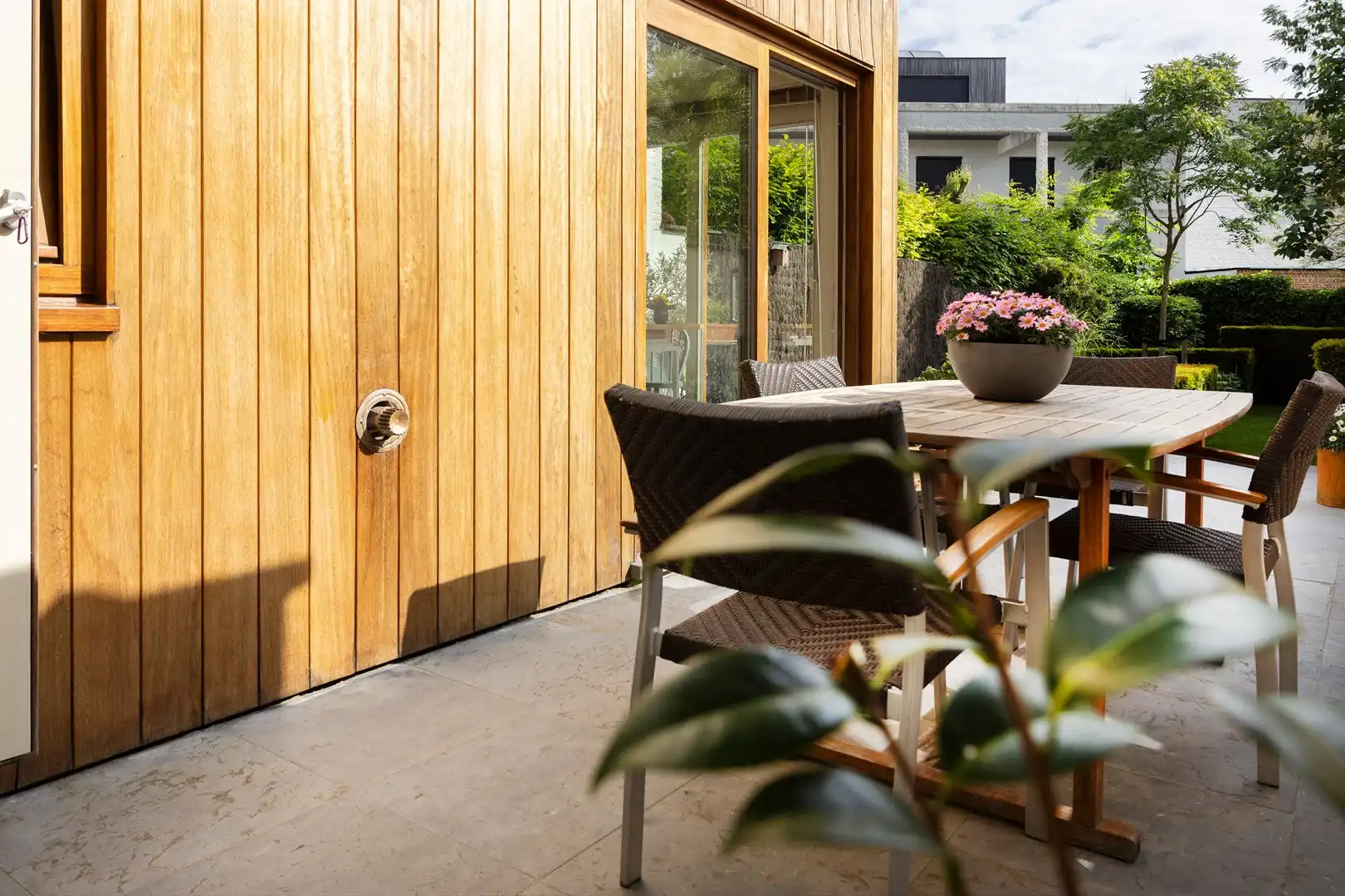 Charmante burgerwoning met sfeervolle tuin. foto 15