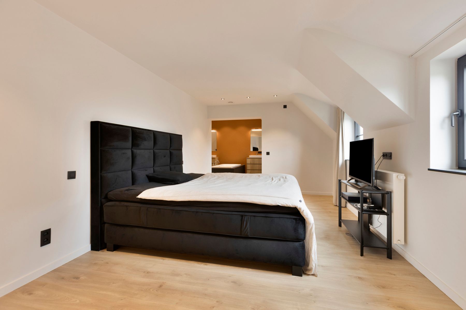 Huis te koop foto 24