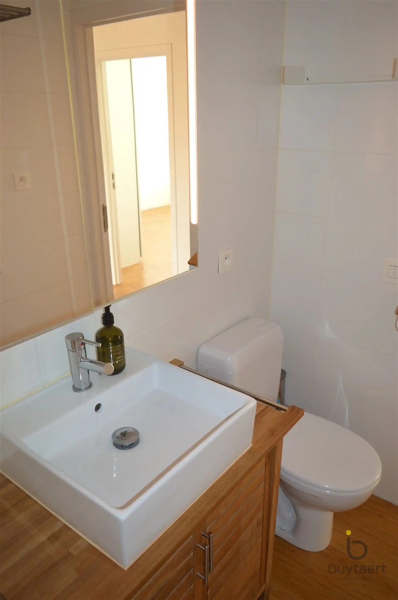 Gezellig 1 slpk appartement met balkon. foto 19