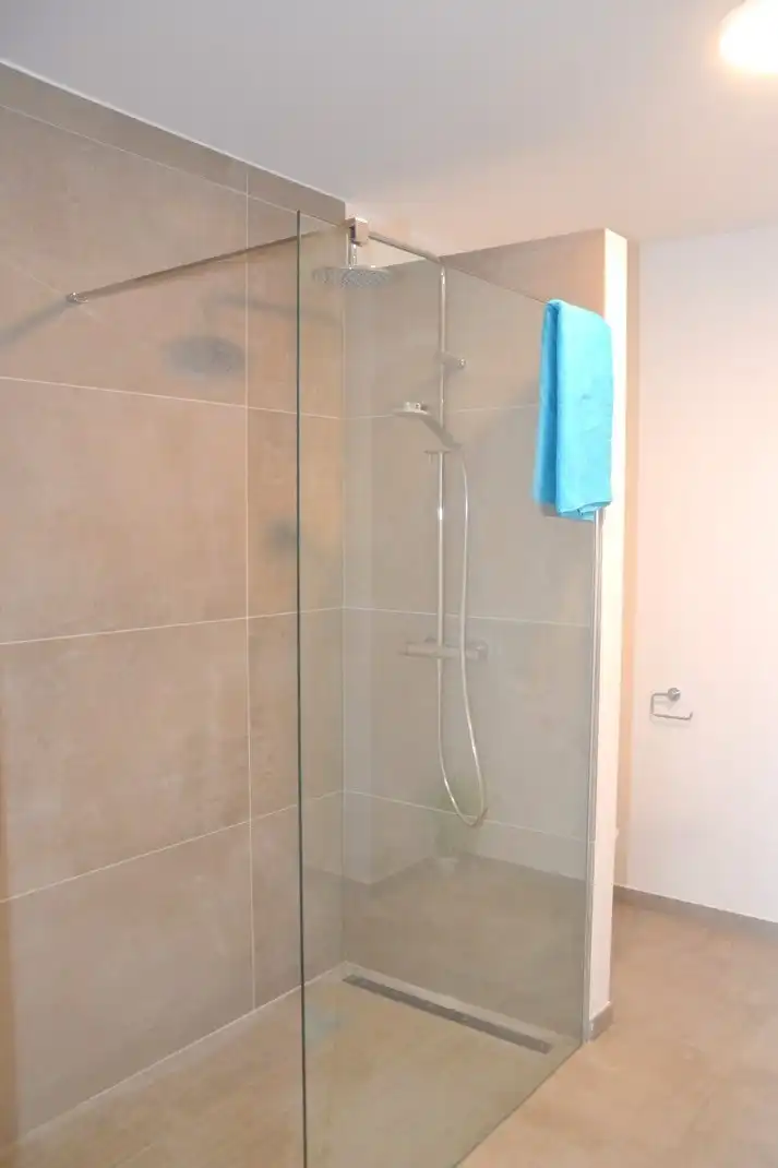 Luxe-appartement met 2 slaapkamers nabij de Grote Markt! foto 7