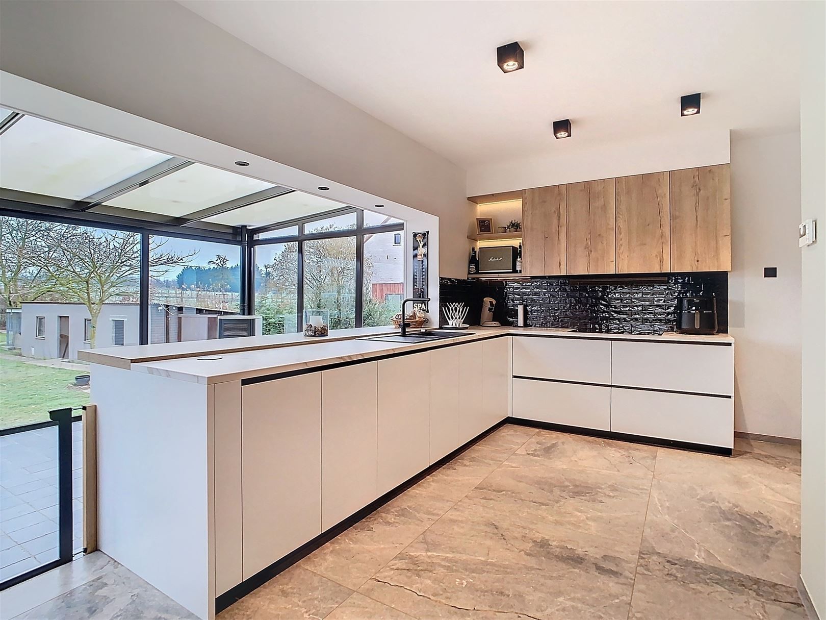 Gerenoveerde woning, 3 slpks, tuin, bijgebouw,15a 96ca foto 14