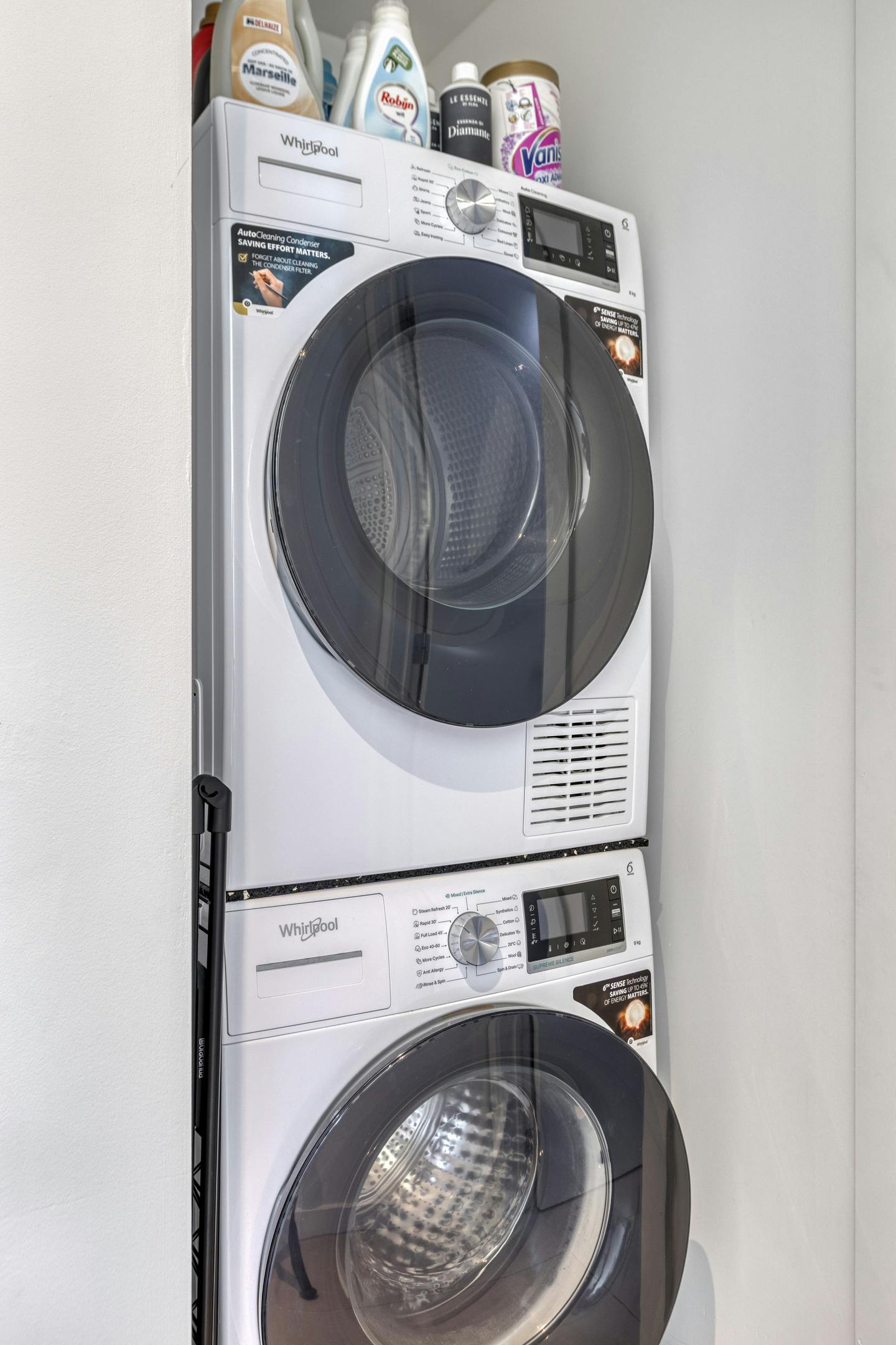 Lichtrijk & Luxueus gelijkvoersappartement in Genk foto 16