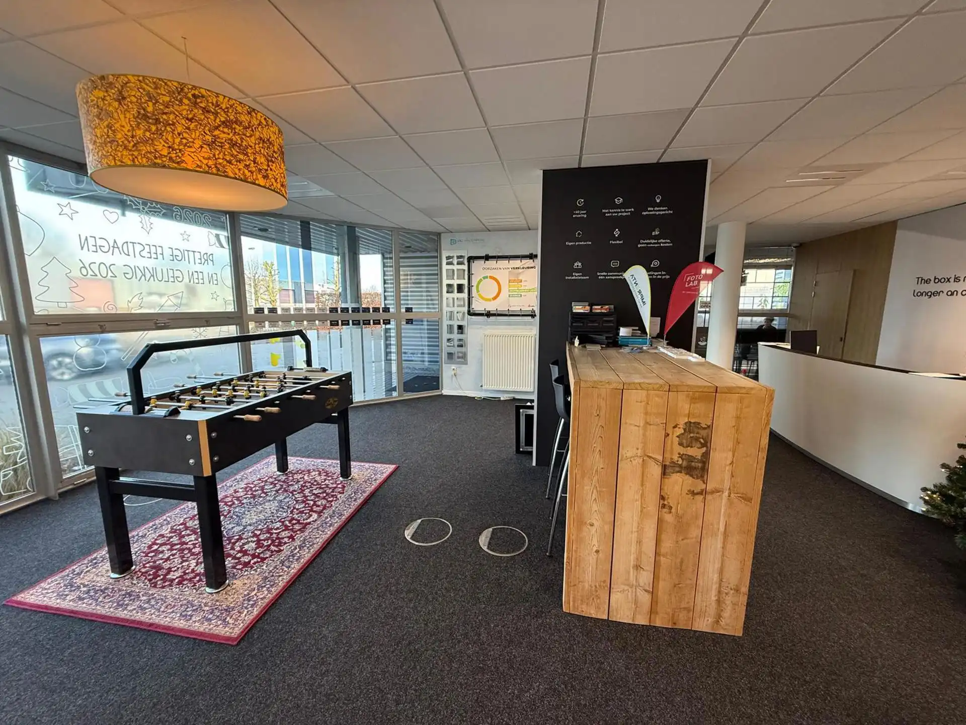 Modern bedrijfspand te huur foto 3