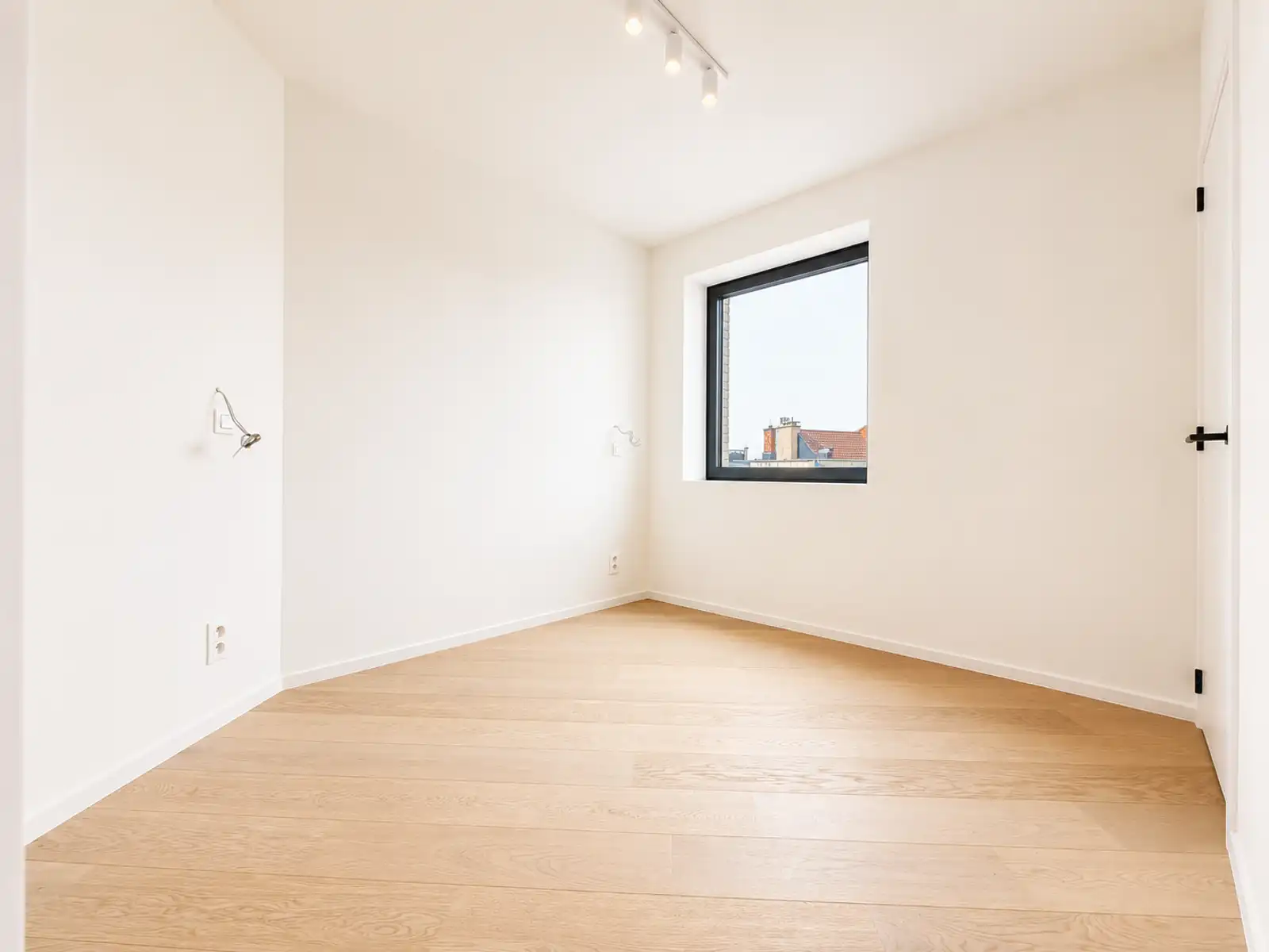 Nieuwbouwappartement met zicht op het Maurice Lippensplein foto 10