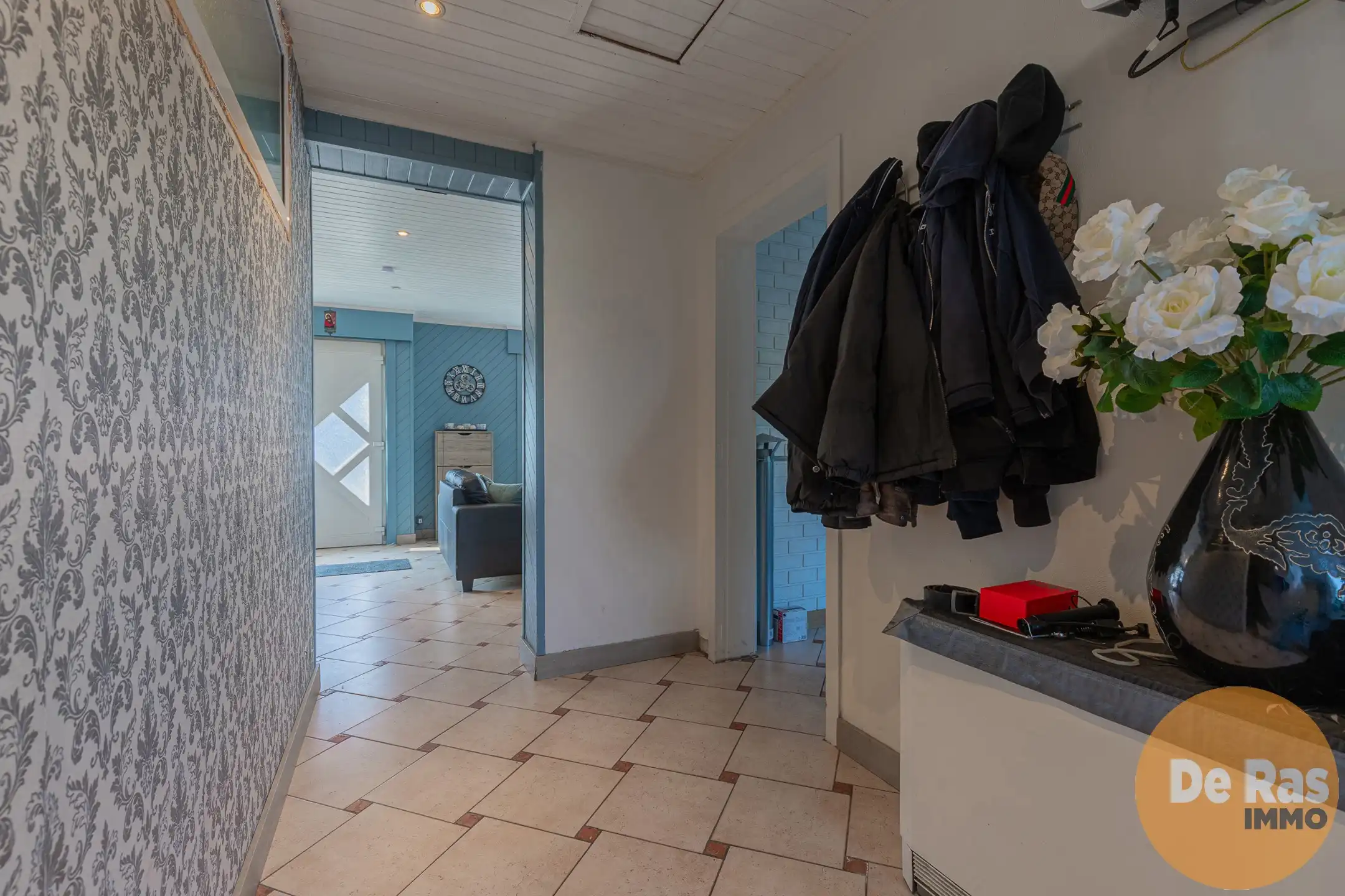 WICHELEN - Ideale starterswoning op leuke locatie foto 6