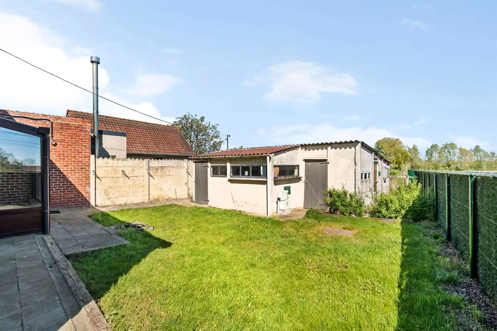 Halfopen bebouwing op 548m² foto 2