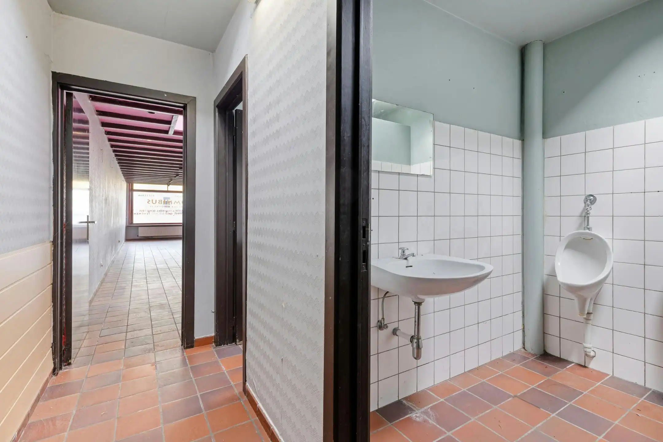 Groot huis te koop nabij centrum Ingelmunster! foto 6