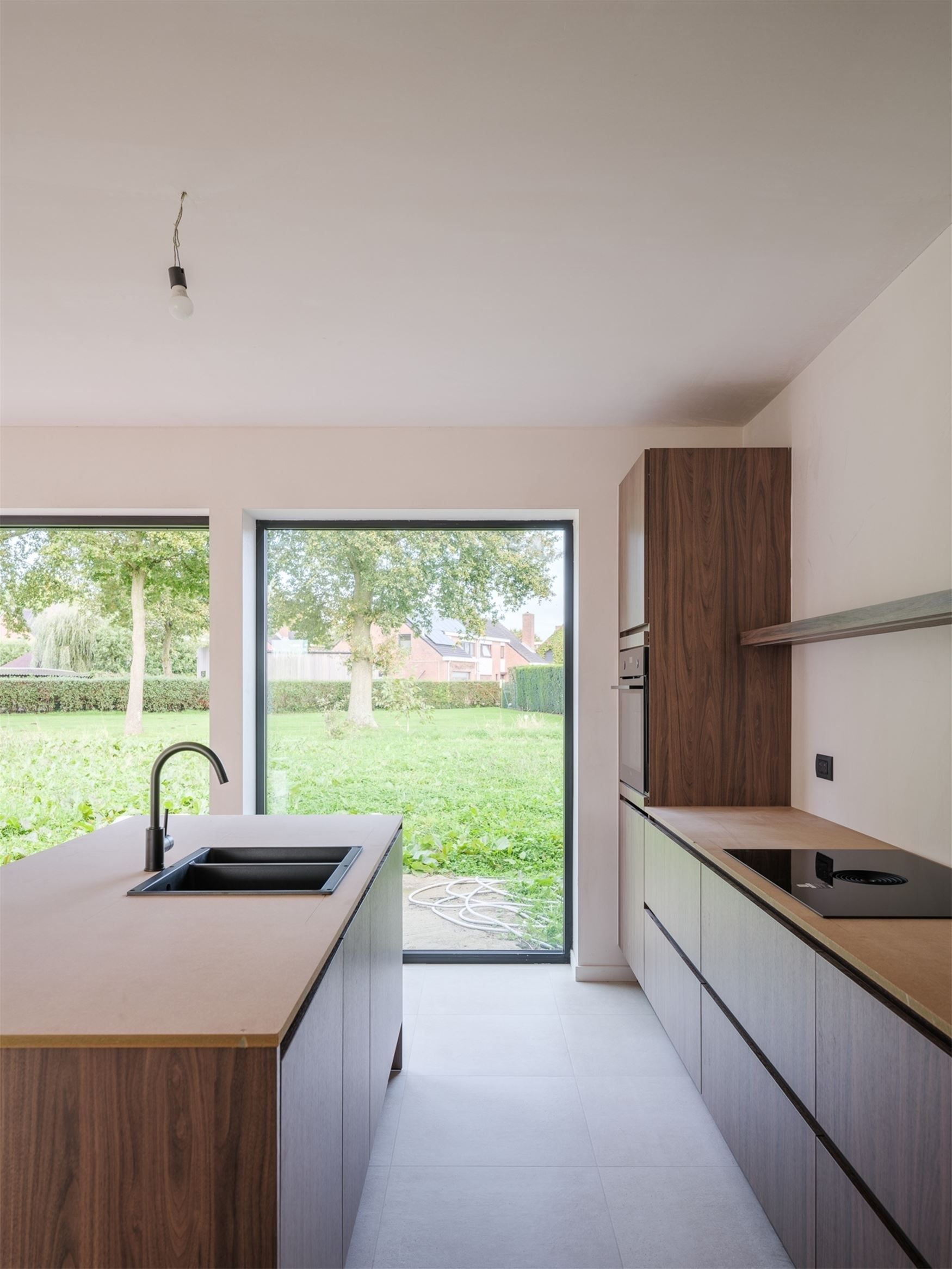 Moderne nieuwbouwwoning met schitterend zicht foto 5