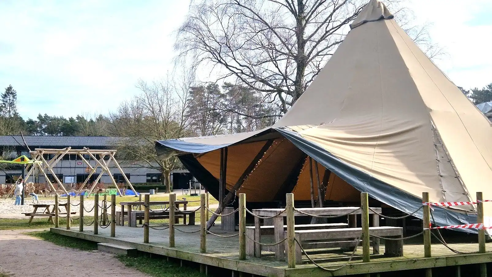 Vakantiewoning met 3 slaapkamers te koop in Zutendaal foto 22