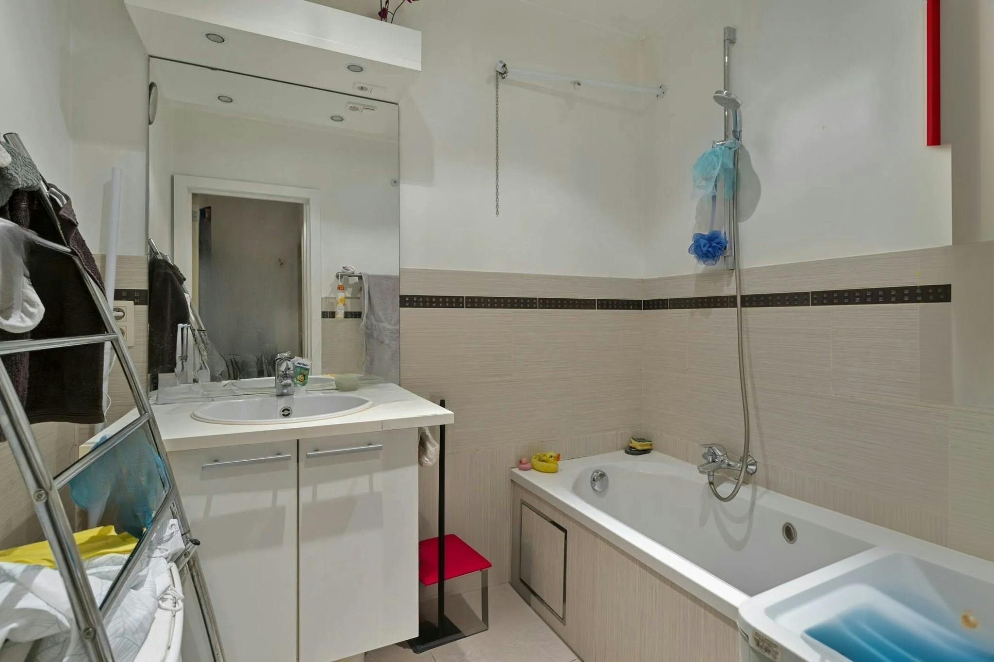 Gelijkvloers appartement te koop in het centrum van Zottegem foto 10