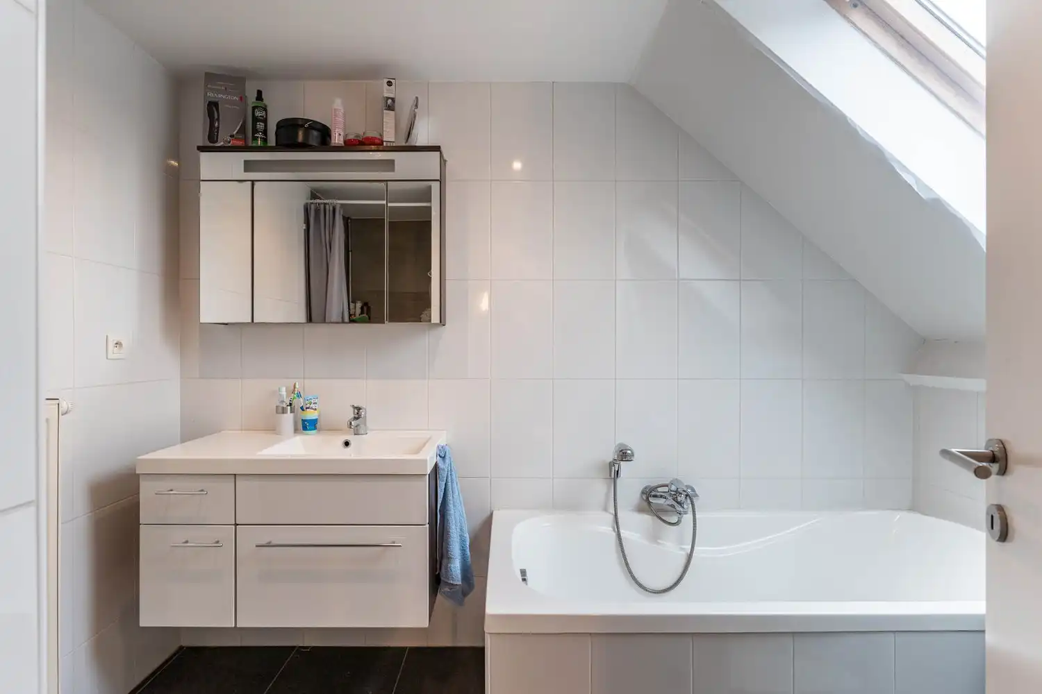 Opbrengsteigendom met 2 verhuurde appartementen in rustige omgeving te Sint-Truiden foto 10