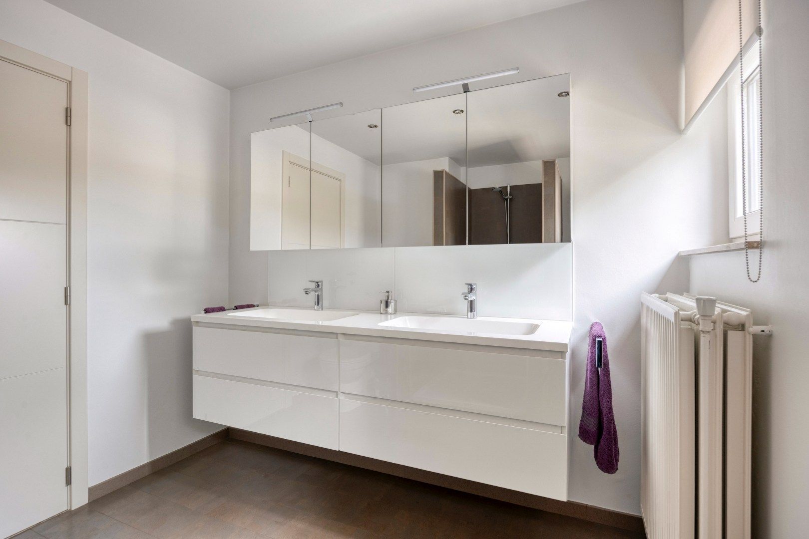 Ruime open bebouwing met zonnige tuin en mogelijkheid praktijkruimte foto 20