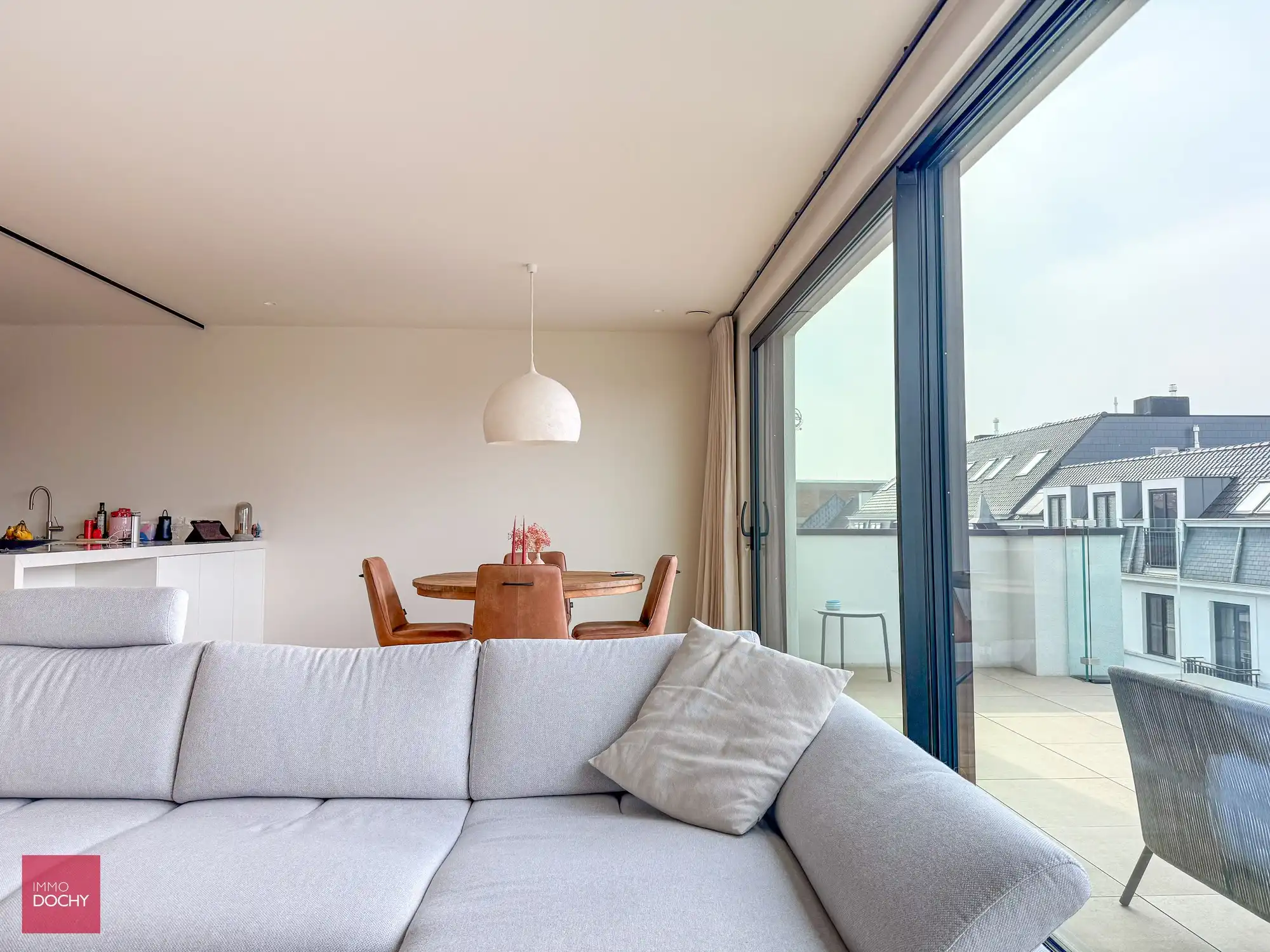 Heel mooie verzorgde GEMEUBELDE PENTHOUSE in centrum | Stationsstraat foto 2