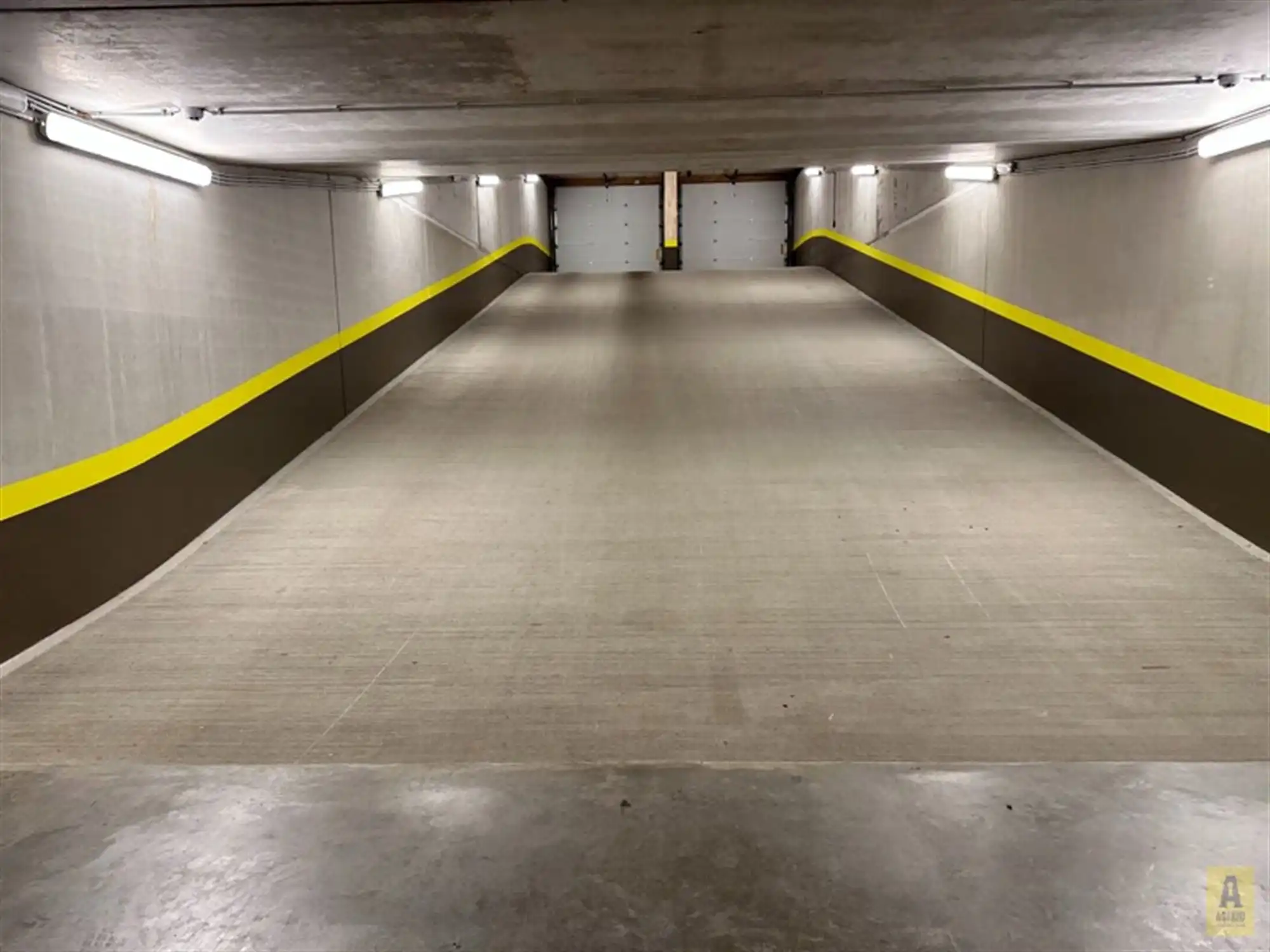 Ondergrondse parkeerplaats te koop in residentie Europe foto 8
