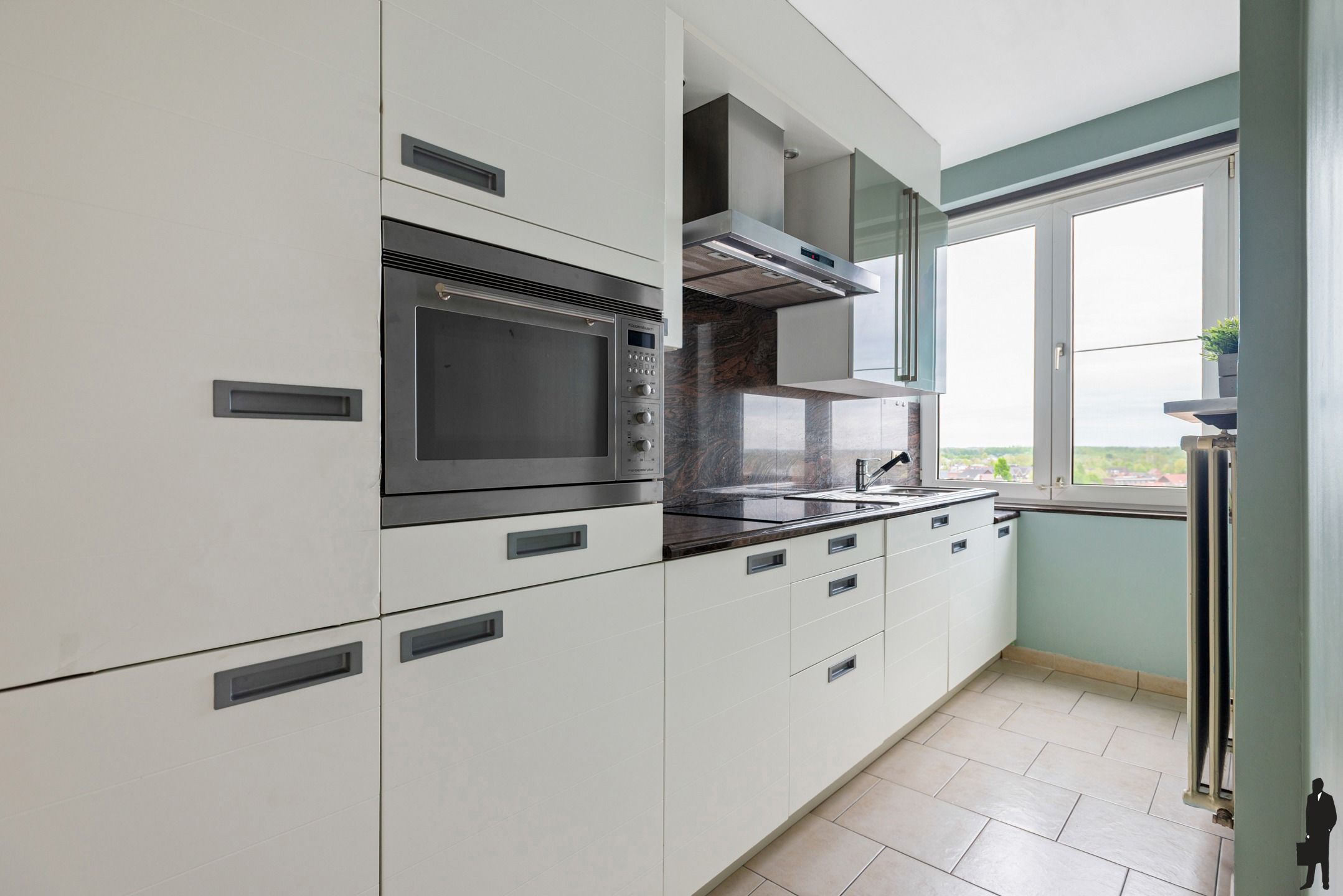 Verzorgd en comfortabel appartement met 2 slaapkamers foto 10