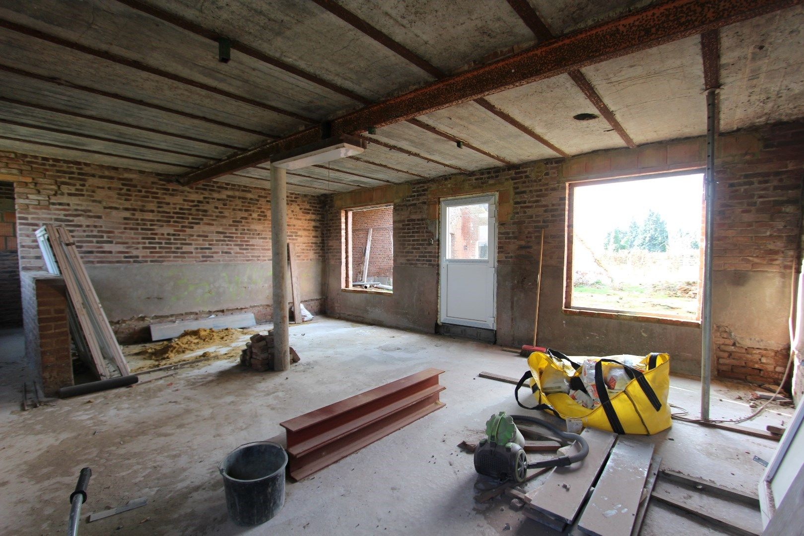 Landelijk gelegen hoeve op 40 are - Te renoveren - met goedgekeurde vergunning foto 15