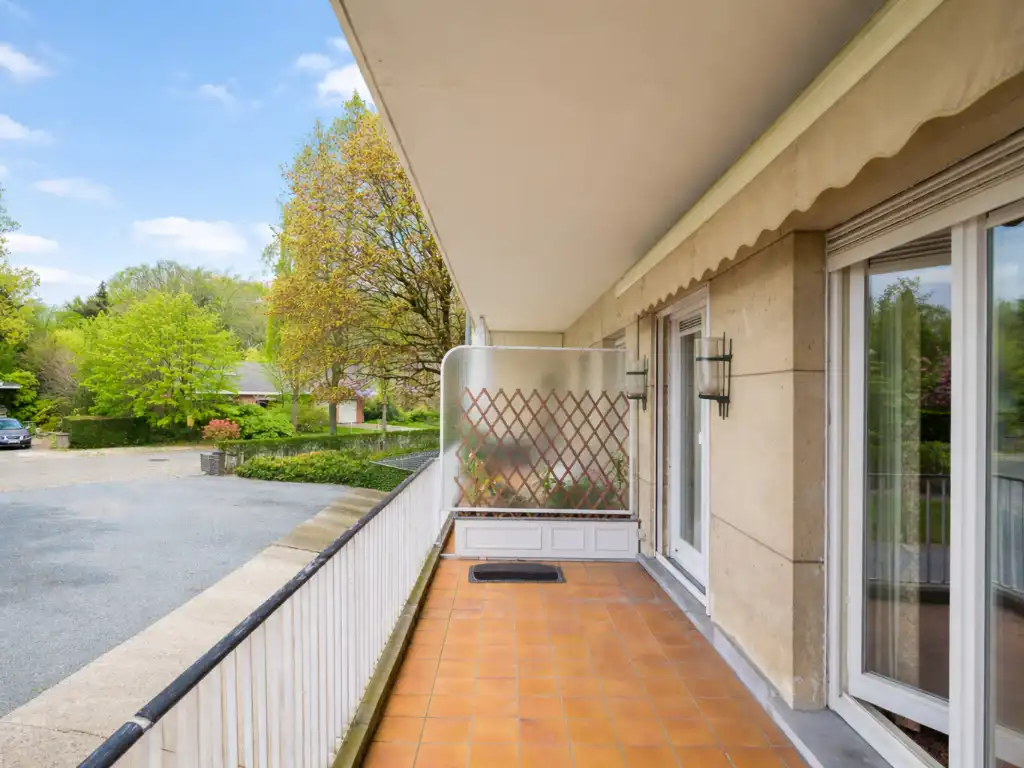 Klassevol hoekappartement met drie slaapkamers en ruim terras nabij het centrum van Gent foto 5