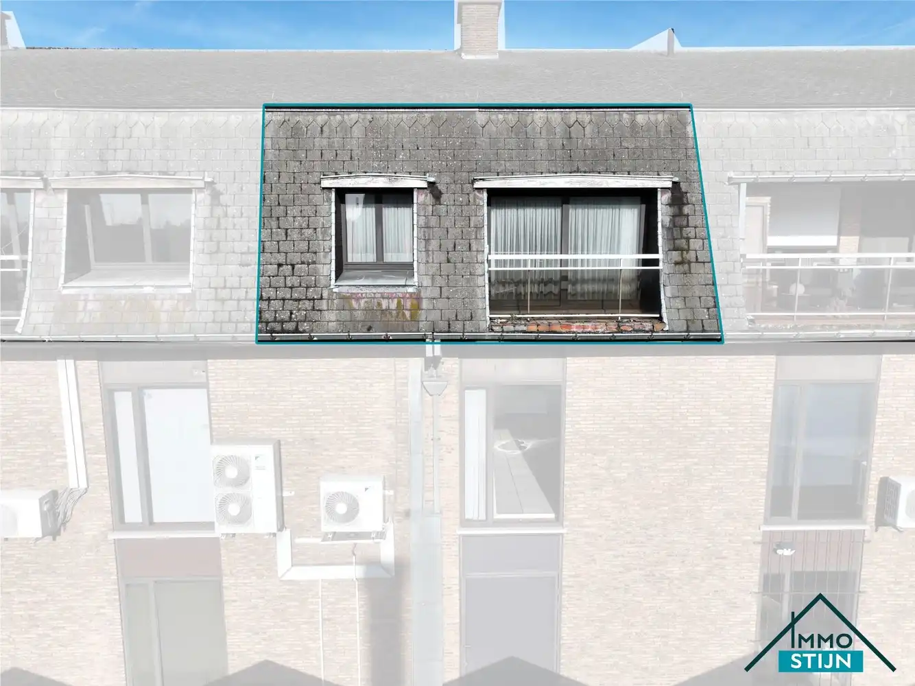 Studio met garage foto {{pictureIndex}}