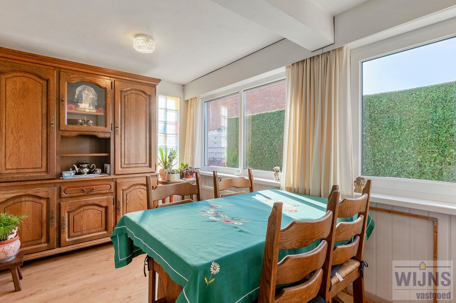 Rustige gelegen op te frissen laagbouw woning. foto 15