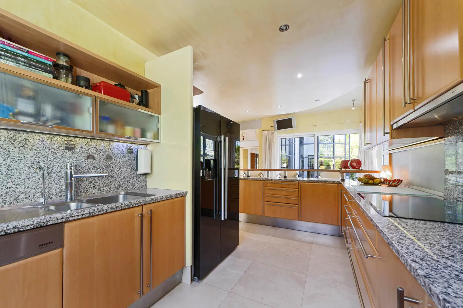 MODERNE VILLA MET 5 SLAAPKAMERS EN ONDERHOUDSVRIENDELIJKE TUIN foto 20