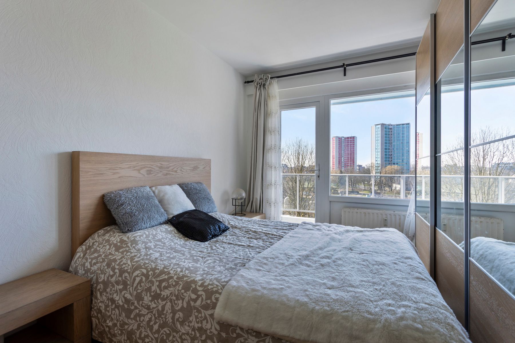 Instapklaar appartement met 2 slaapkamers en ruim terras  foto 10