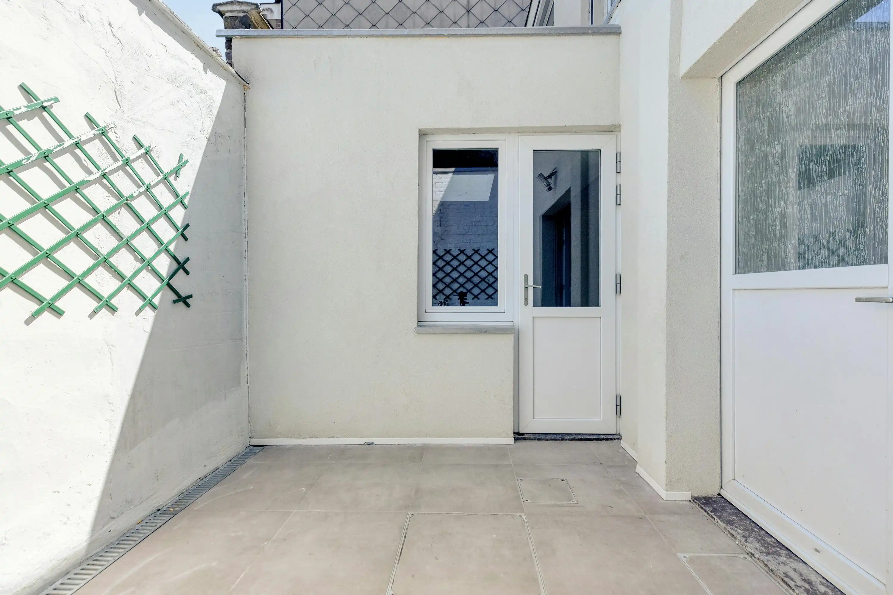 Gerenoveerde gezinswoning met vijf slaapkamers te Merelbeke foto 17