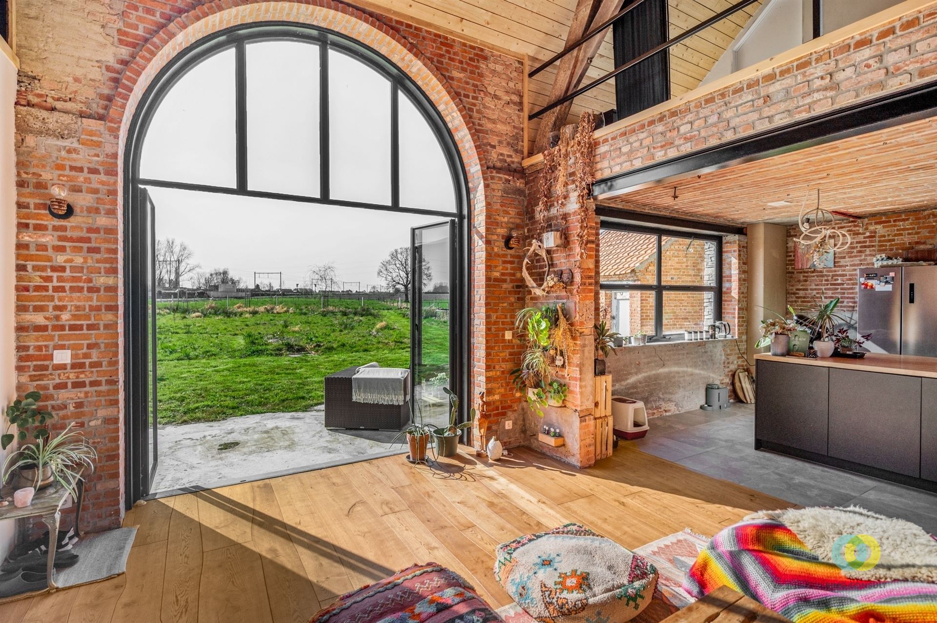 Smaakvolle totaalrenovatie met schuur foto 10