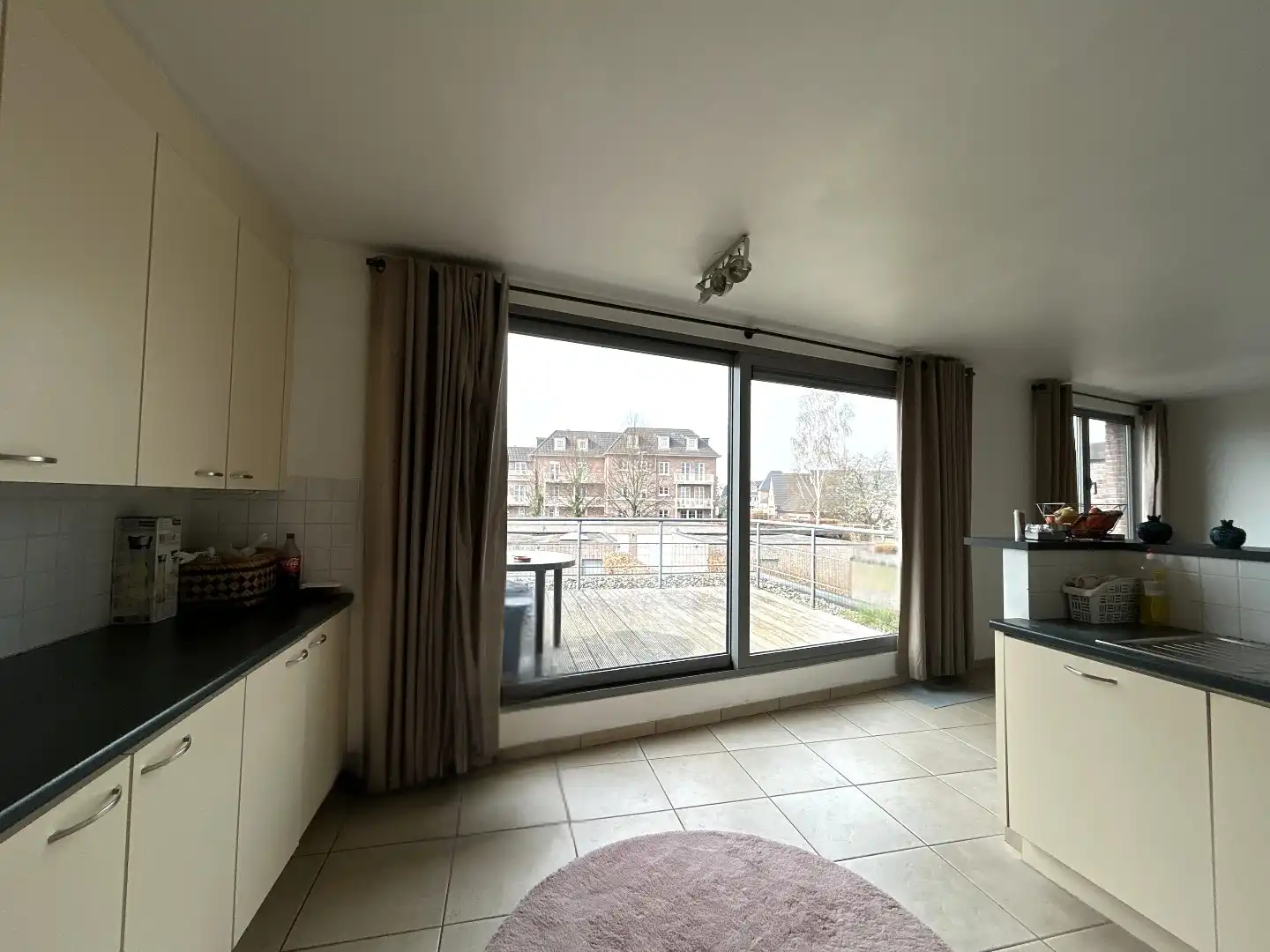 Ruime triplex in Haacht centrum foto 8