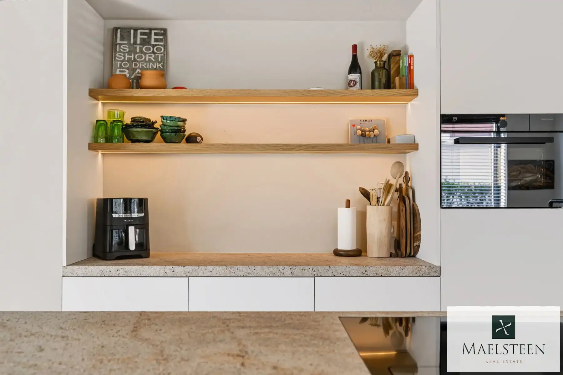 Top afgewerkte, instapklare villa op 1076 m² in Sint-Andries foto 16