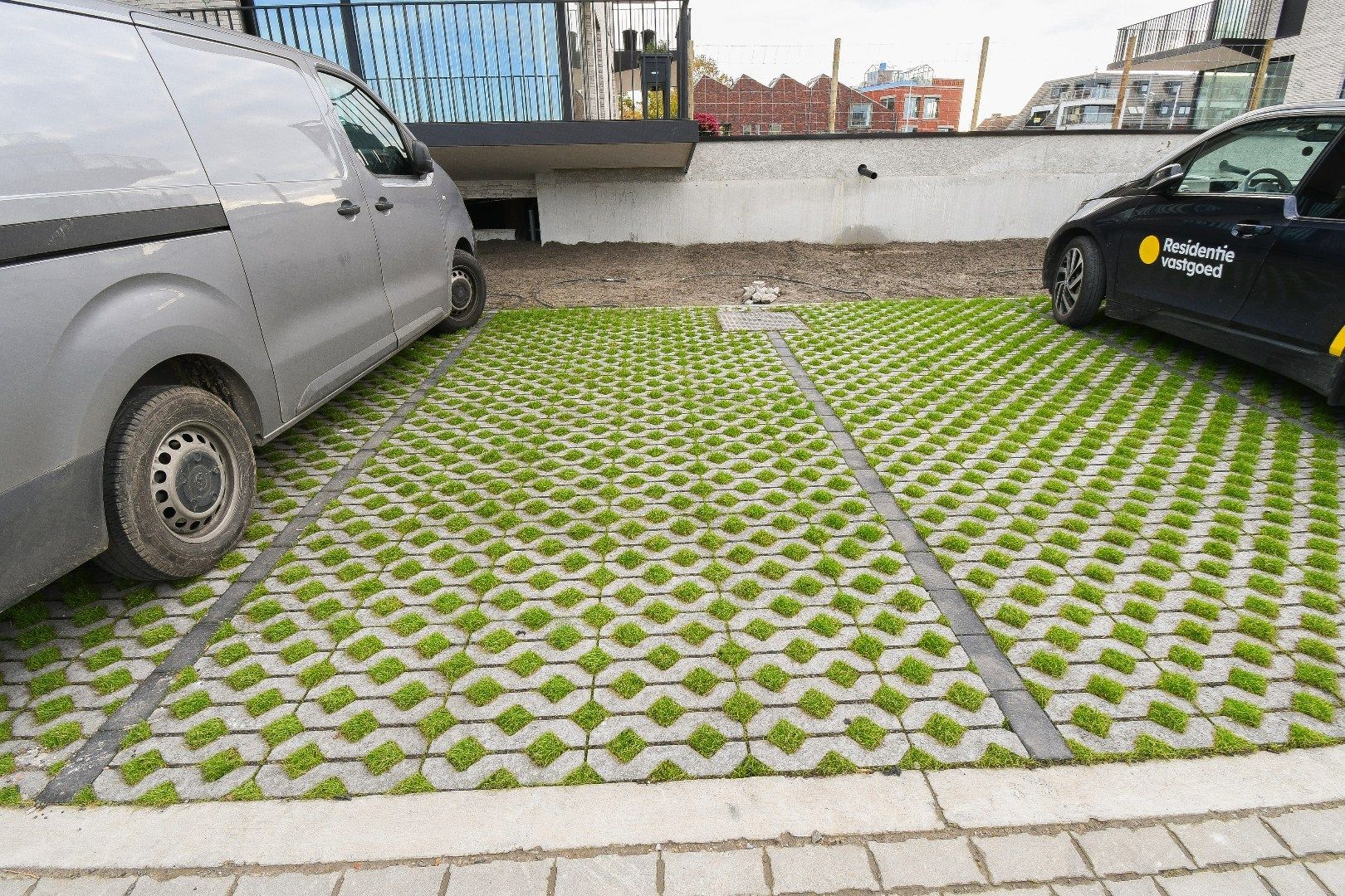 Nieuwbouwappartement met twee slaapkamers aan het kanaal van Oudenburg foto 14