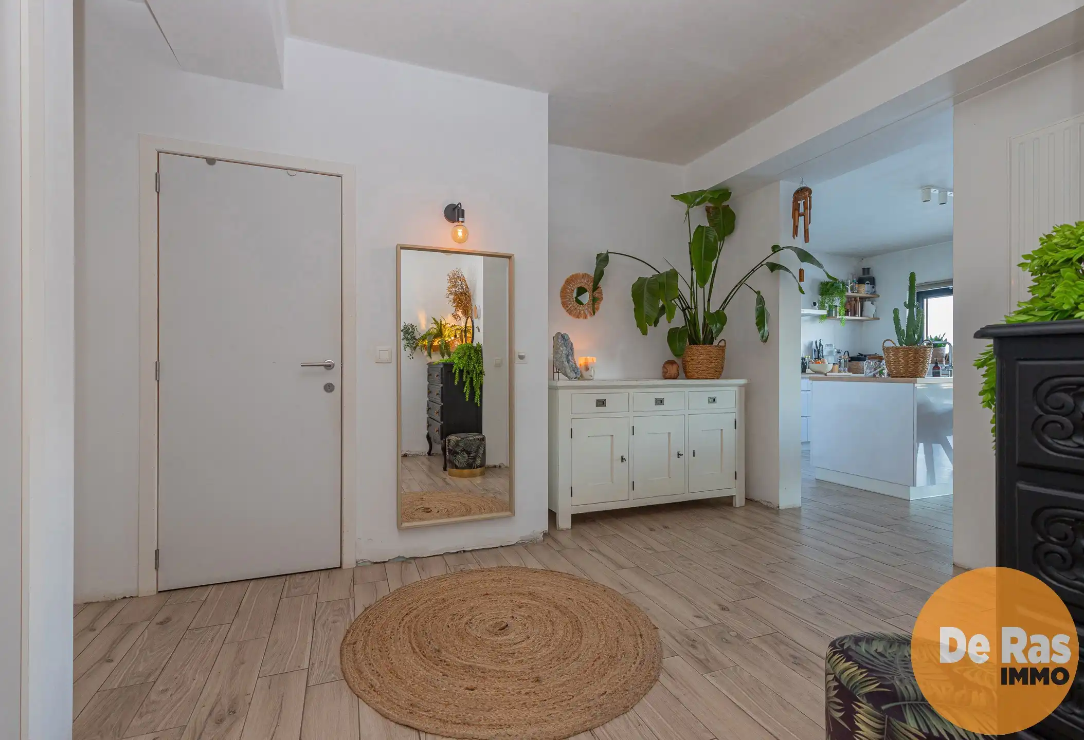 NIEUWERKERKEN - Lichtrijk appartement op de 1ste verdieping&nbsp; foto 2