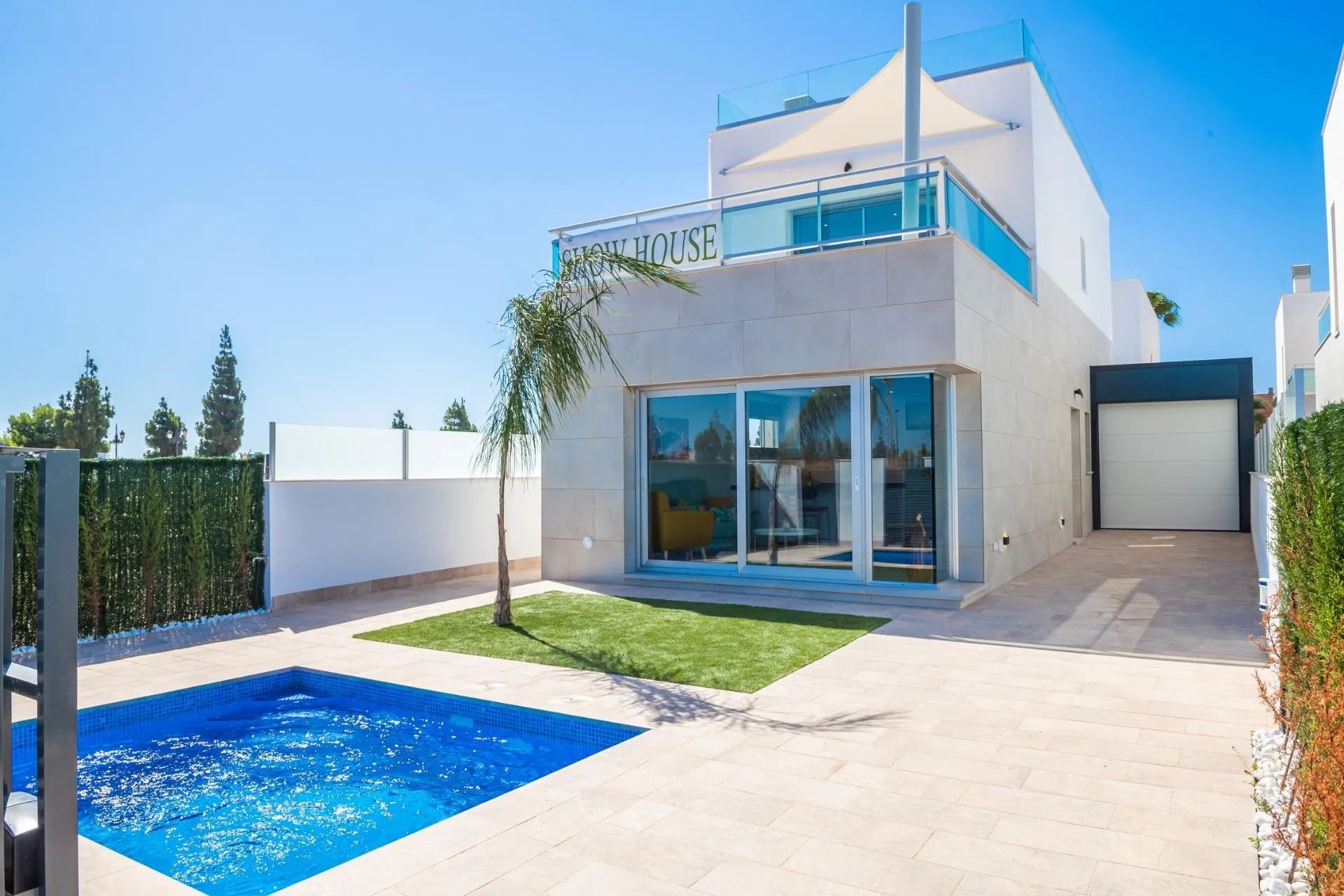 Luxe villa's op toplocatie nabij strand en voorzieningen foto {{pictureIndex}}