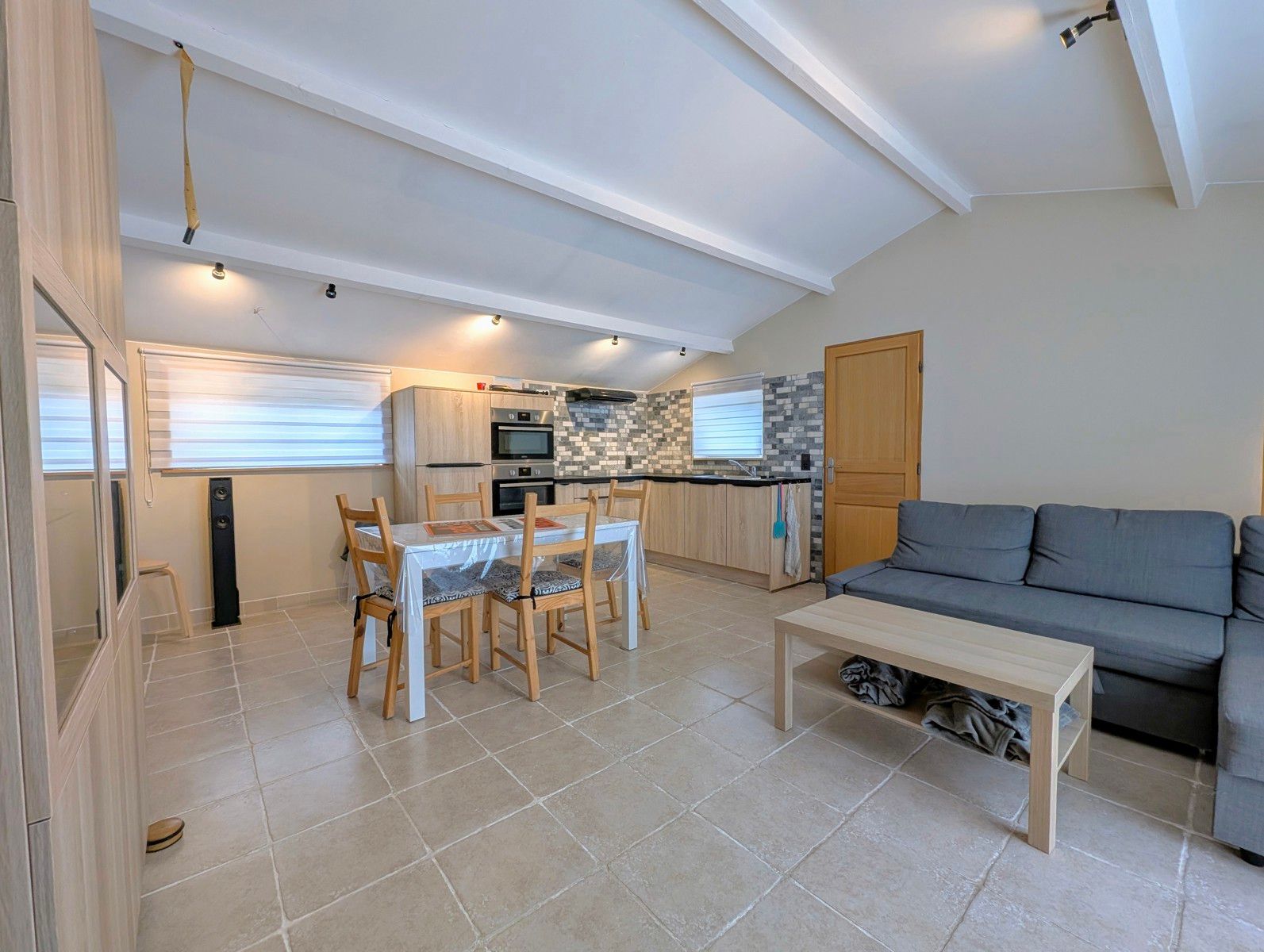 Hoofdfoto van de publicatie: Vakantiewoning met 2 slpk, tuin en parking – De Panne