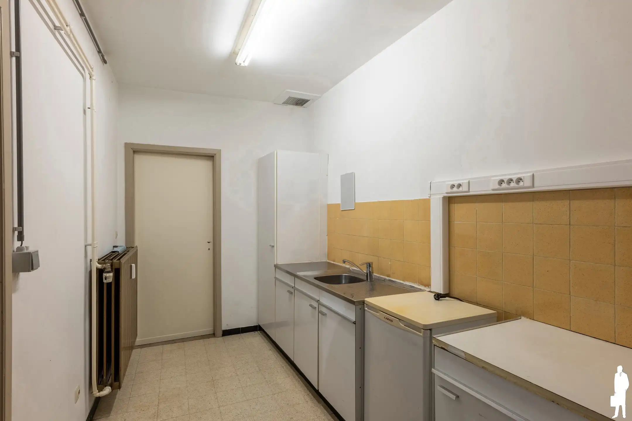 Gelijkvloers handelspand met een oppervlakte van ca. 180m² foto 15