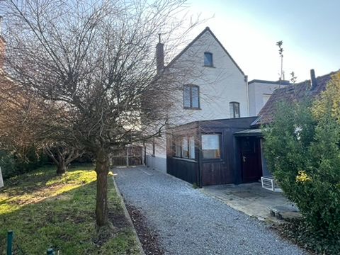 Exclusief te renoveren herenhuis met 5 slpks en extra bouwgrond! op toplocatie in het aangename Nazareth - De Pinte foto 12