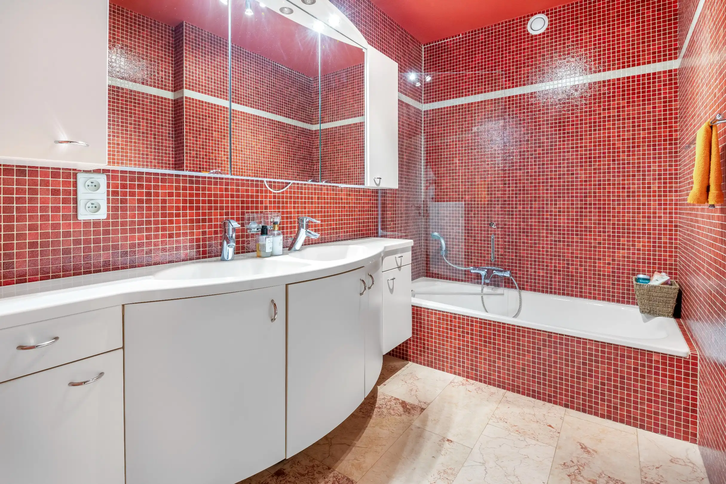 Ruim appartement met gevelbreedte van ca. 9,2 meter en zuid-west oriëntatie gelegen in het centrum foto 17