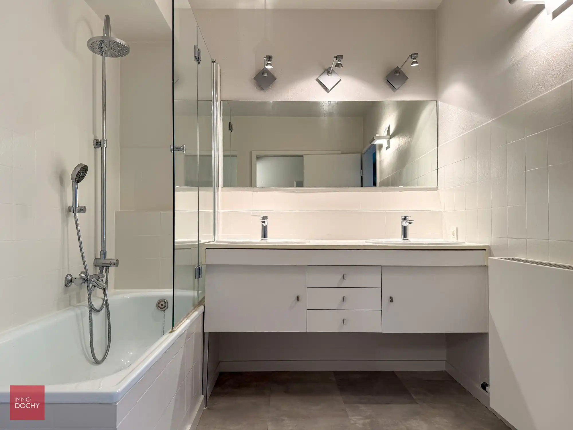 Volledig vernieuwd en geschilderd appartement in residentie REGENBOOG | Gemeenteplein 20 45 foto 5