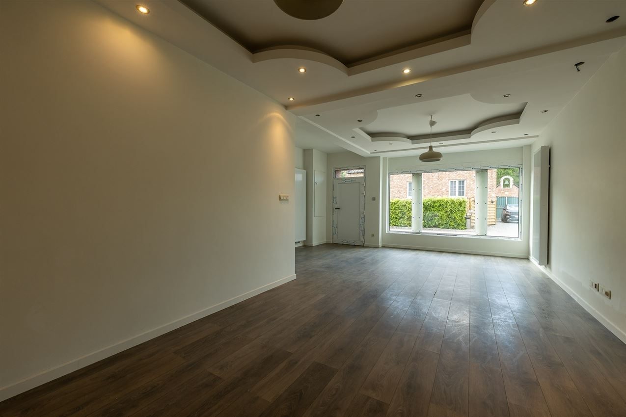 Royale gezinswoning, veel privacy, subliem terras foto 17