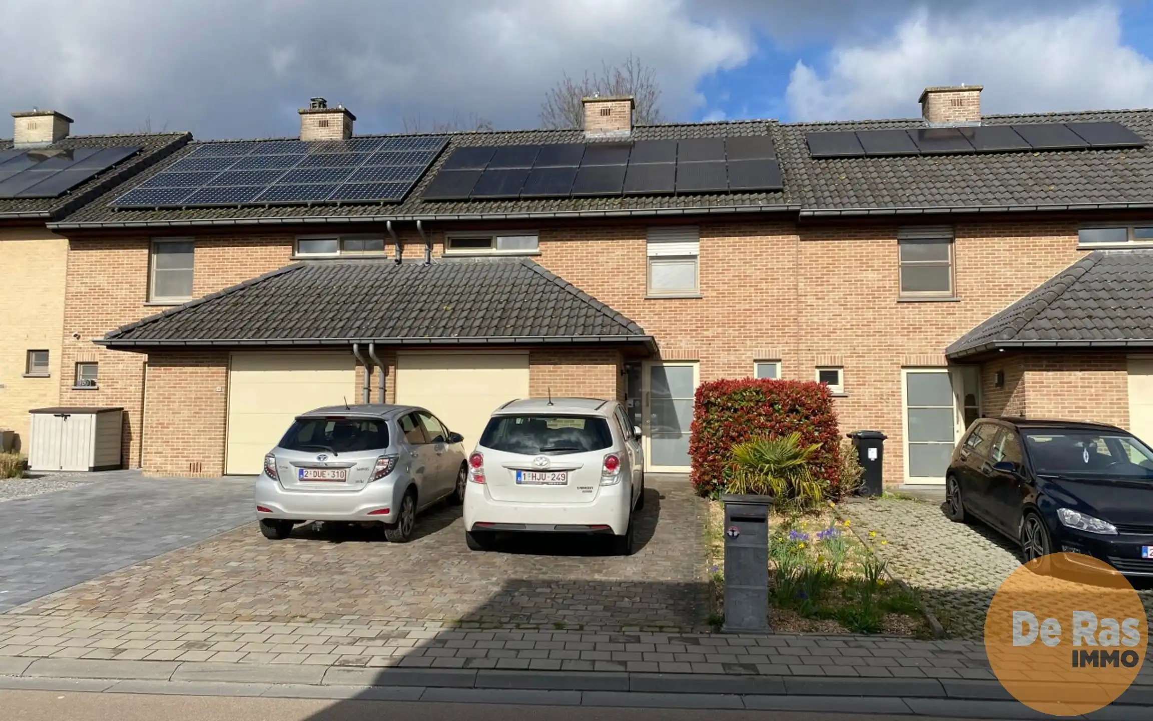 AFFLIGEM - Instapklare woning 3 slpks - garage - tuin foto {{pictureIndex}}