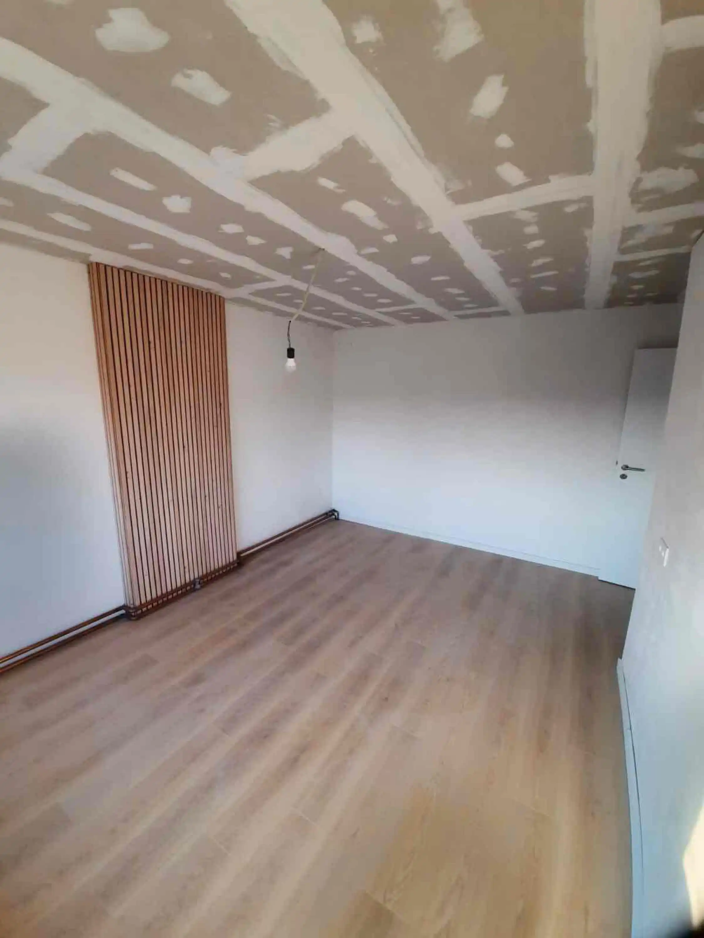 Vernieuwe woning met tuin aan zeer aantrekkelijke prijs! foto 8