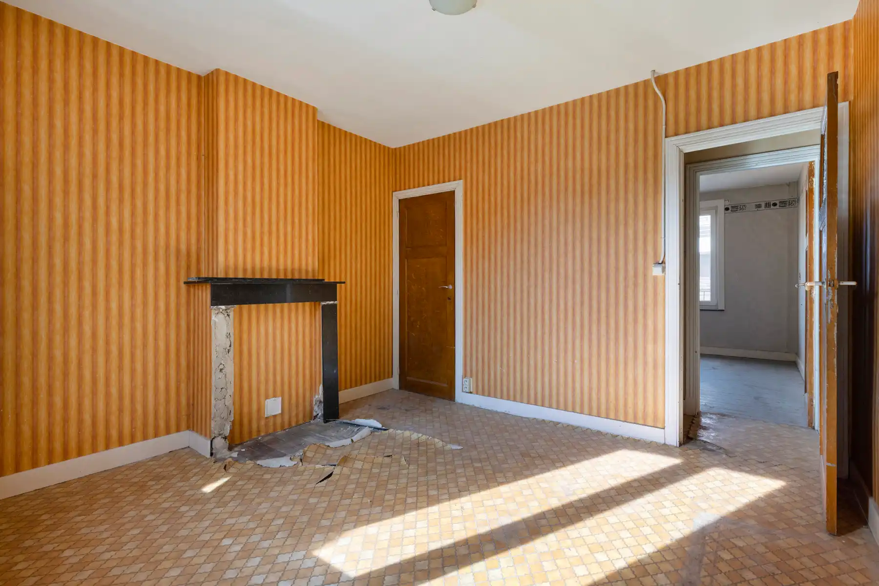 Op te frissen woning met 2 slaapkamers en inrichtbare zolder foto 12