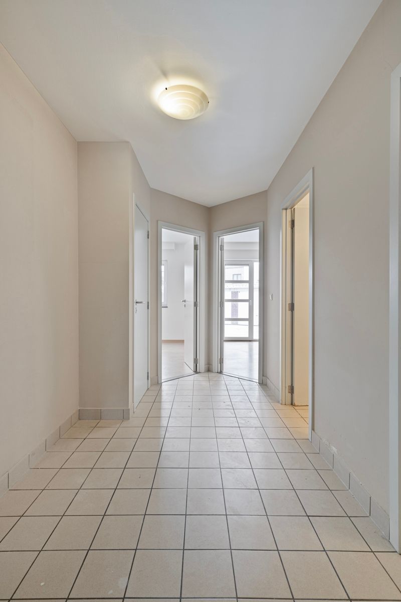 Gelijkvloersappartement met 2 slaapkamers en tuintje foto 7