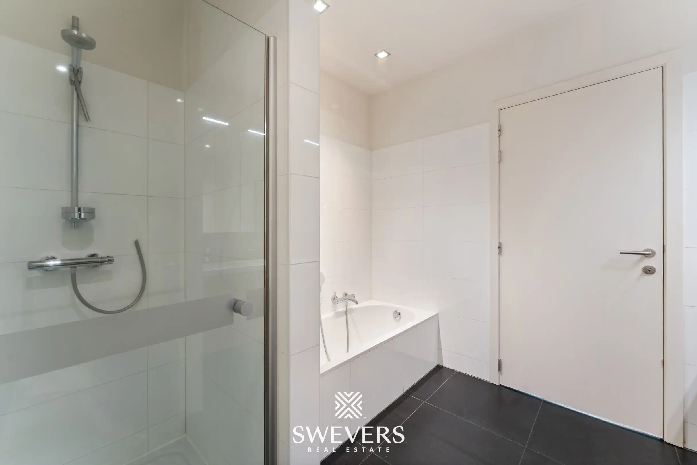 Zeer ruim appartement met zonrijk terras en dubbele garage te Hollandsveld foto 20