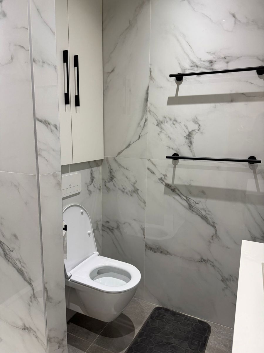 Moderne Nieuwbouwwoning met 4 spks en 2 badkamers foto 17