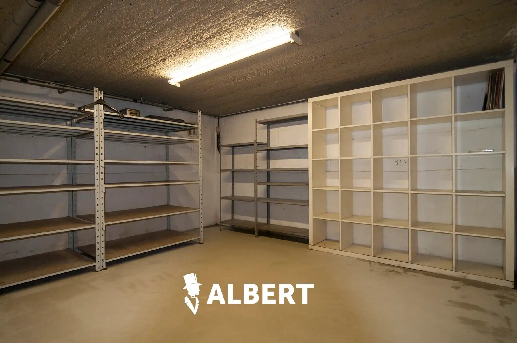 Ruime instapklare woning op toplocatie met tuin en bijgebouw foto 25