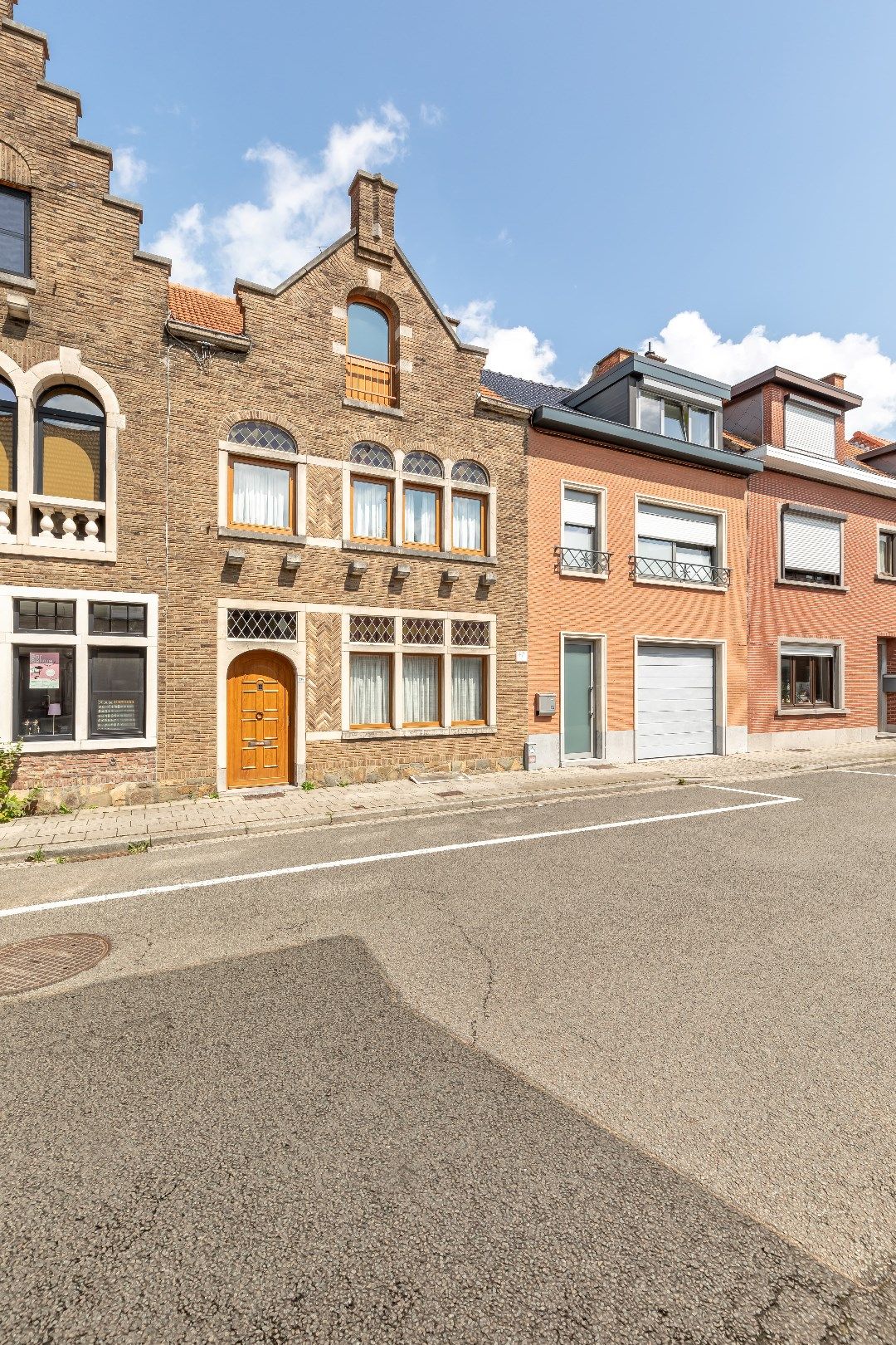 Karaktervolle rijwoning op toplocatie! foto 18