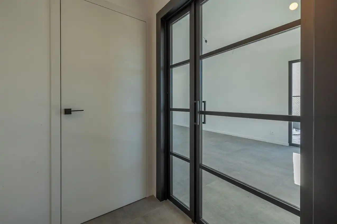 Instapklare nieuwbouwwoning met 3 slk foto 6