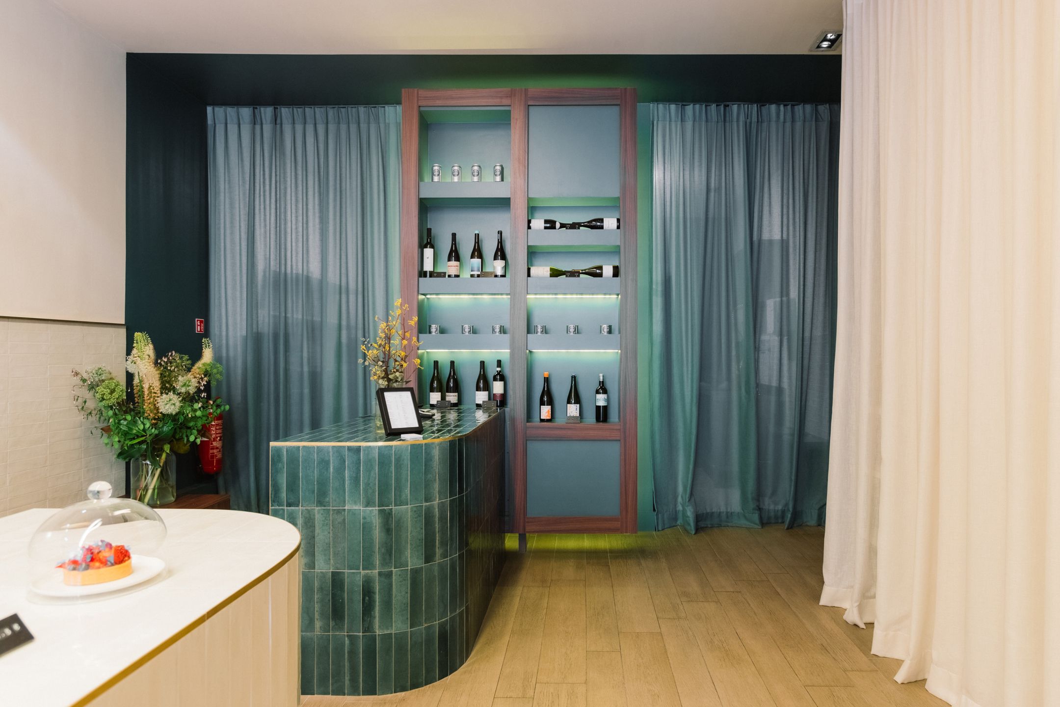 Te Koop Handelsruimte / Kantoorruimte te Centum Antwerpen *avond horeca niet toegestaan foto 4