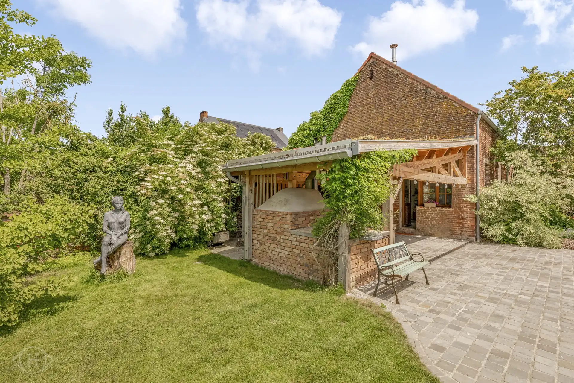 Exclusieve gerenoveerde hoeve foto 6