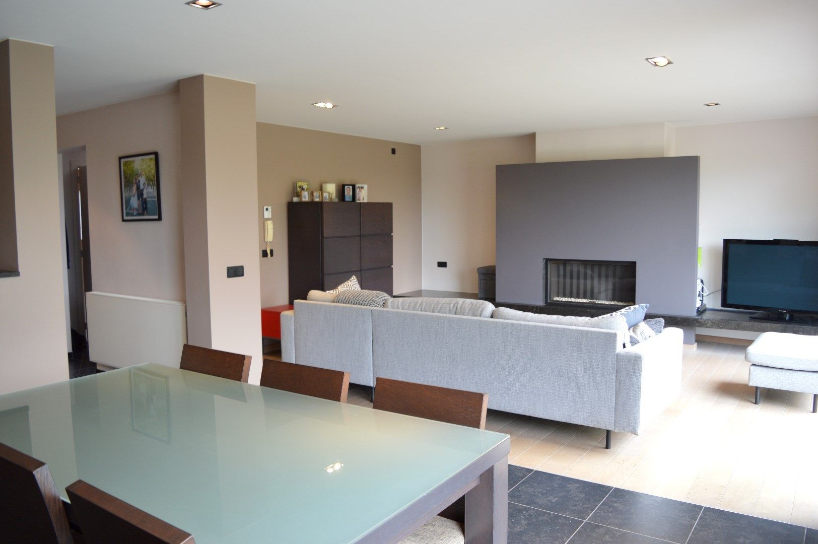 Instapklaar pareltje met 3 slaapkamers, praktijkruimte en toffe tuin te koop centrum-Bellegem foto 7